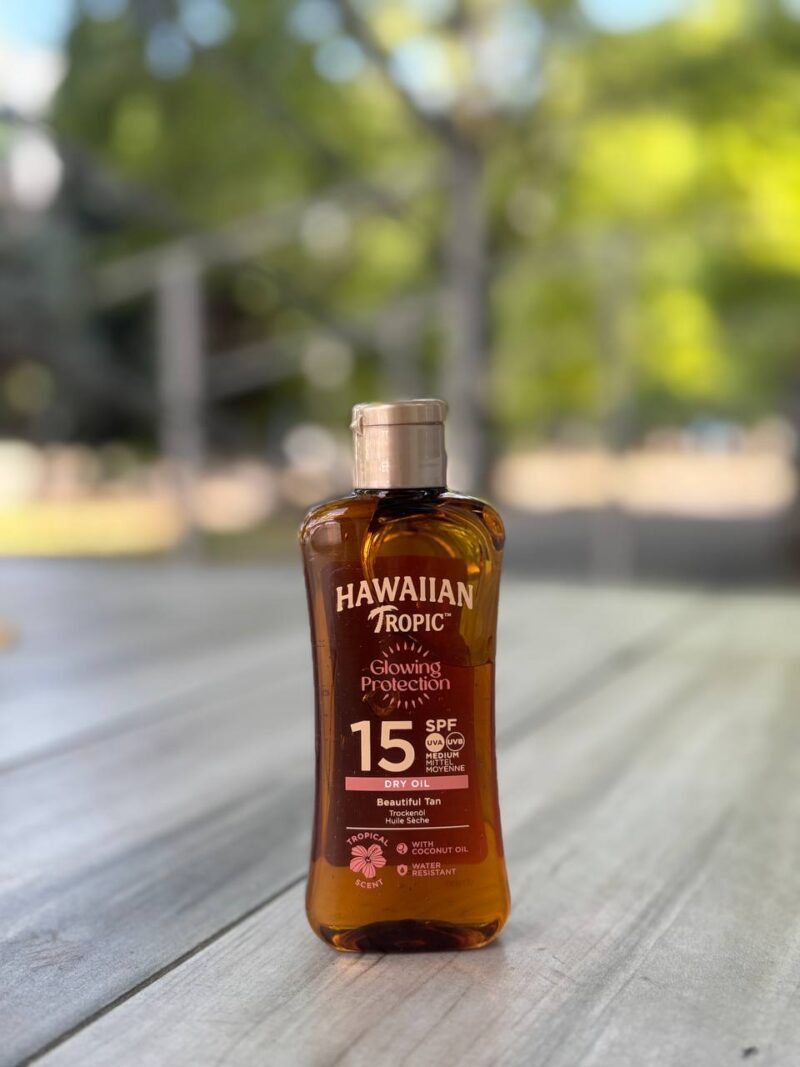 Сонцезахисна олія для засмаги Hawaiian Tropic Glowing Protection Dry Oil SPF 15, 100 ml